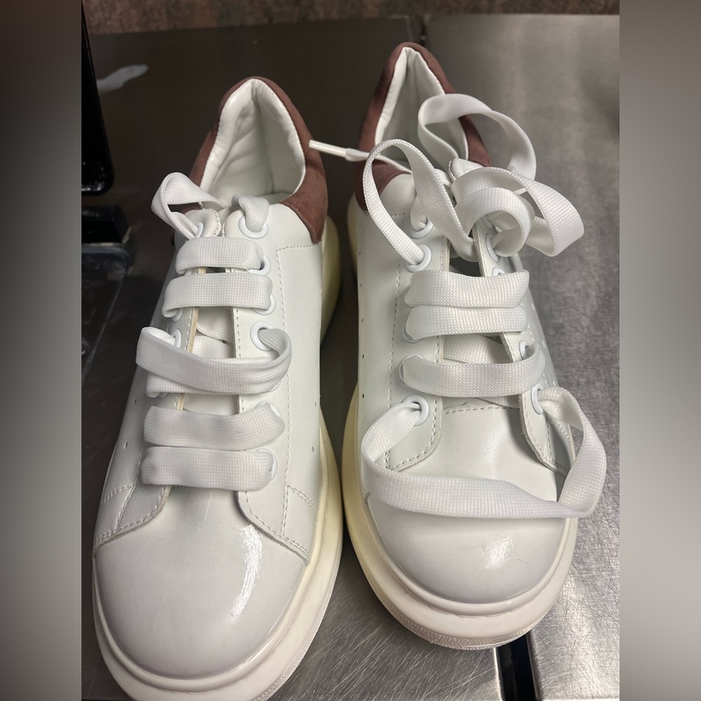 white mcqueens with pink( used )